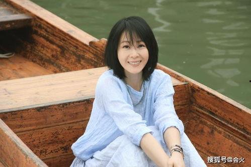 爆料刘若英闺蜜视频播放,揭秘娱乐圈背后故事  第1张